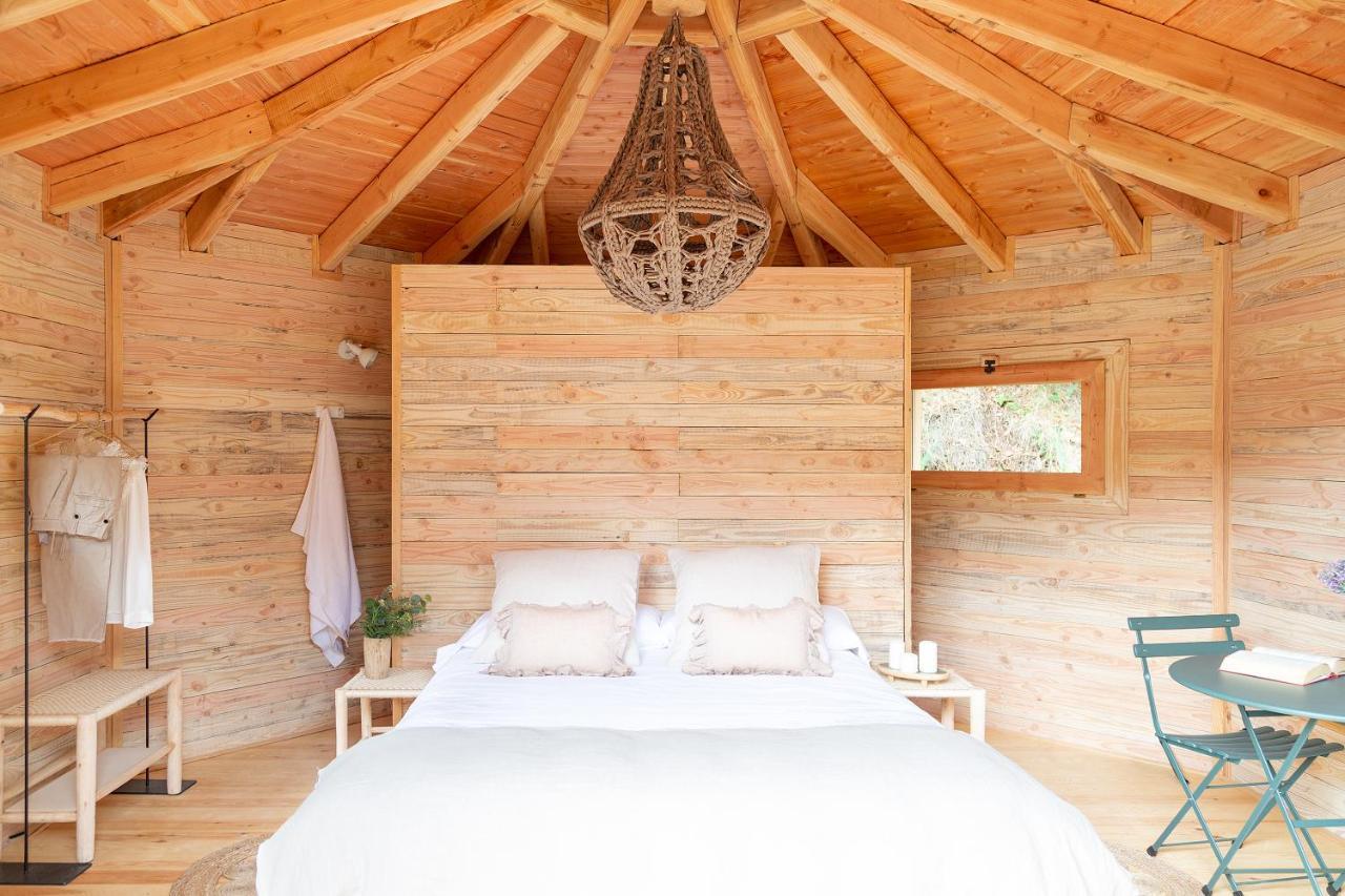 Nits De Bosc Guest House Vilassar De Dalt Exterior photo